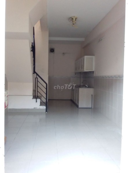 Cần cho thuê nhà rộng 50m2 1 trệt, 1 lầu đúc, giá 4 triệu/tháng, hẻm Đông Hưng Thuận, Quận 12