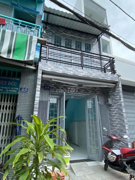 Hiện đang trống cần cho thuê nhà rộng 25.6m2, 2 tầng giá 8 triệu/tháng, Tùng Thiện Vương, Quận 8