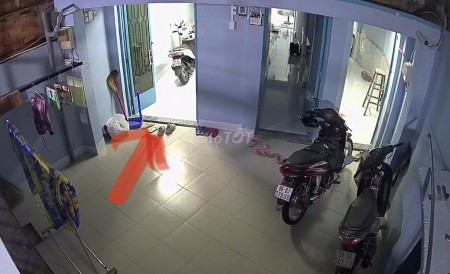 Có nhà rộng 30m2 đang trống cho thuê nhanh giá 5.5 triệu/tháng, hẻm Khánh Hội, Quận 4