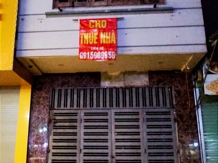 Cho thuê cả nhà 3 tầng đối diện cổng chính số 4 trung tâm thương mại Aeon Mall Hà Đông