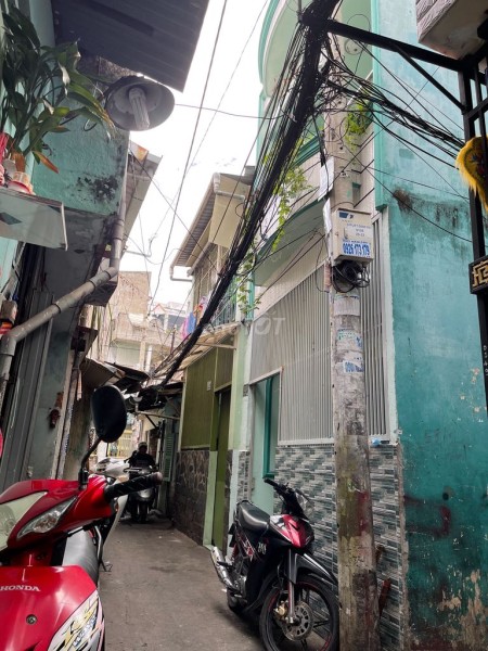 Cho thuê nhà nguyên căn Quận 8 dtsd 32.5m2, kiến trúc đẹp, giá 6 triệu/tháng, lh 0966686860