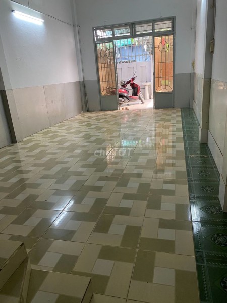 Nhà chính chủ rộng 100m2, 2 pn giá 6 triệu/tháng, hẻm Trung Mỹ Tây, Quận 12