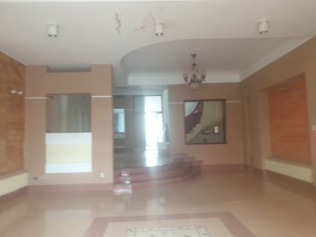 Cho thuê mặt tiền Nguyễn Thị Thập, p Tân Phú Q7