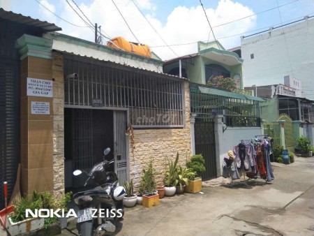 Nhà lớn khu dân cư Quận 12 cần cho thuê giá 4.5 triệu/tháng, dtsd 64m2, lh