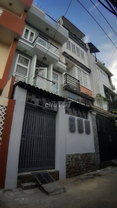 Cho thuê nhà rộng 48m2, còn mới, giá 12 triệu/tháng, hẻm 71 Nguyễn Bặc, Tân Bình