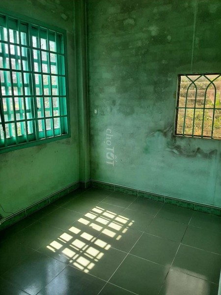 Chính chủ cần cho thuê nhà rộng 100m2, giá 5.5 triệu/tháng, đc 210 Man Thiện, Quận 9