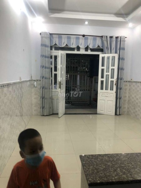 Cho thuê nhà đường Thạnh Lộc 15, Quận 12 dtsd 72m2, giá 6 triệu/tháng, lhcc