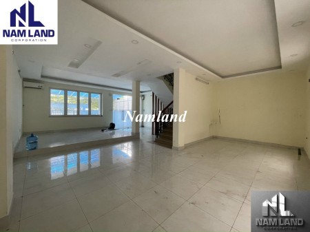 Cho thuê villa mặt tiền đường thiết kế chuẩn văn phòng giá 40 triệu