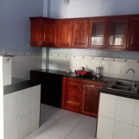 Có nhà chính chủ cho thuê nhanh dt 100m2, giá 6 triệu/tháng, đường Đông Hưng Thuận, Quận 12