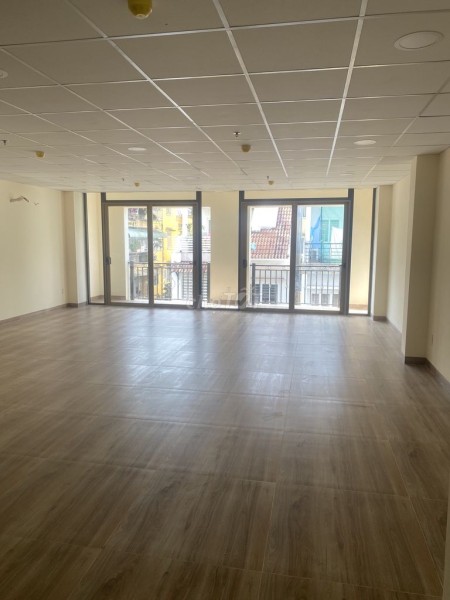 Nguyên căn 5 tầng cần cho thuê giá 21 triệu/tháng, dtsd 100m2, hẻm 86 Phổ Quang, Tân Bình