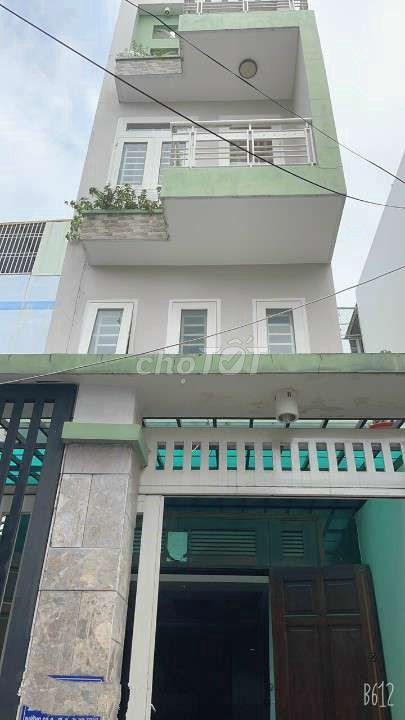 Hẻm lớn 125 đường số 9, Gò Vấp cần cho thuê nhà rộng 220m2, giá 10 triệu/tháng