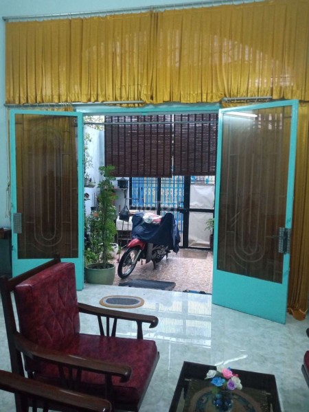 Hẻm Huỳnh Tấn Phát, Quận 7 cần cho thuê nhà rộng 91m2, giá 7.4 triệu/tháng, lhcc