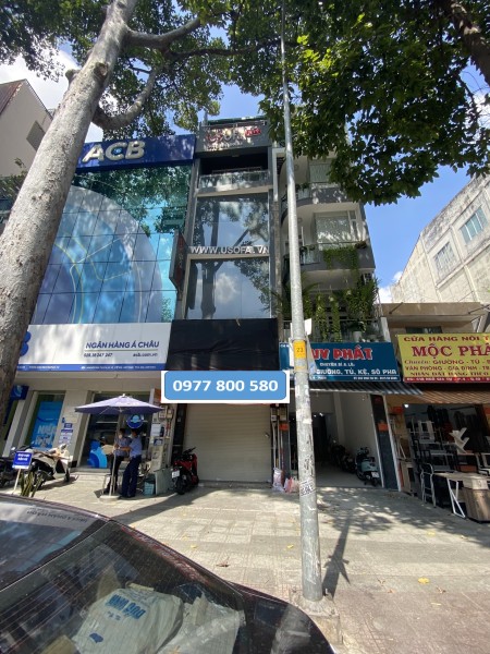 Mặt tiền đường lớn Ngô Gia Tự, Quận 10 dtsd 4x20, 5 tầng, sân thượng, giá 60 triệu