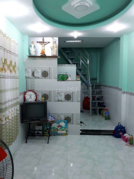 Có nhà rộng 24m2, chủ cần cho thuê nhanh giá 4.5 triệu/tháng, hẻm 2549 Phạm Thế Hiển, Quận 8