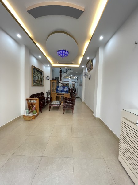 Nhà HXT Nguyễn Hửu Cảnh trệt, 3L, ST, 6PN, 7WC