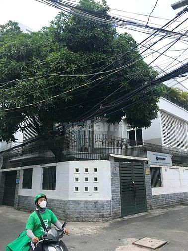 Cho thuê Biệt Thự Góc 2 MT Tô Hiến Thành,Q10 DT:10X18m 4 tầng CHỈ 70tr