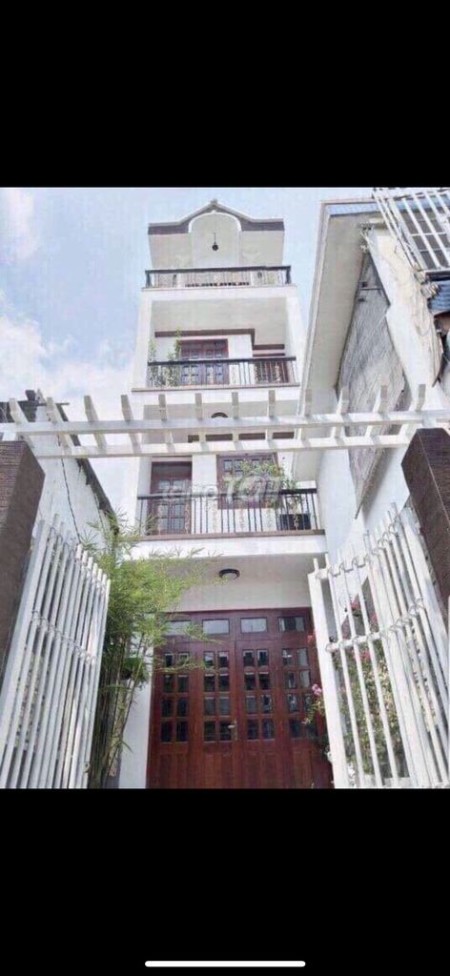 Trống nhà chính chủ cần cho thuê giá 15 triệu/tháng, dtsd 100m2, hẻm 1041 Trần Xuân Soạn