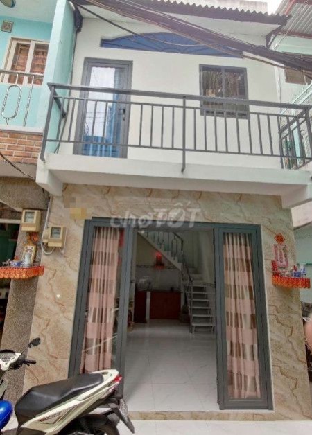 Nhà lớn cần cho thuê 1 trệt, 1 lầu đúc giá 6.5 triệu/tháng, dtsd 25m2, hẻm Bà Hạt, Quận 10