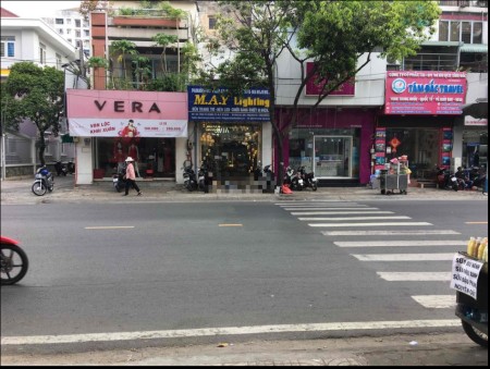 Nhà MTKD Ông Ích Khiêm Q11, 4x18, 2 lầu mới đẹp, vỉa hè rộng, giá 25tr