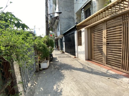 Cho thuê nhà nguyên căn 2 lầu, 4pn Quận 2. ngay sát khu tiện ích