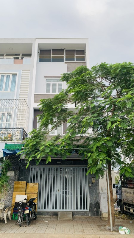 Cho thuê nhà nguyên căn diện tích sử dụng 80m2 (5mx16), đúc kiên cố, giá 15 triệu/tháng