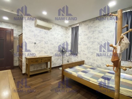 Villa sân vườn khuôn viên diện tích gần 300m2 cần cho thuê giá 40 Triệu/Tháng