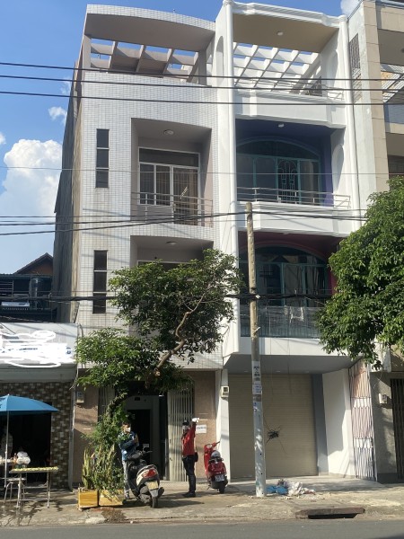 Nhà Mặt Tiền Chu Văn An, Phường 26, Bình Thạnh. Diện tích 4mx20m, trệt, 3L - 30tr