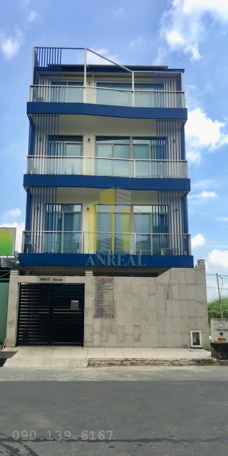 Cho Thuê Tòa Văn Phòng Trần Não 750m2 - Giá 70 Triệu