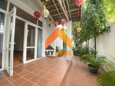 Tuyệt cú mèo với căn Villa Hồ Bơi 10X20 Tại Thảo Điền Cực Lung Linh