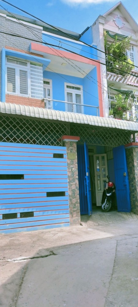 Cần cho thuê nhà HXH 6x10 1T2L 3PN, 1NK cách 50m ra đường chính Lê Văn Khương