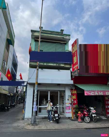 Nhà ngay mặt tiền Đường Đồng Đen, Phường 12, Tân Bình 2 lầu giá 30 triệu/tháng