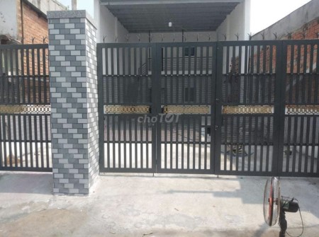 Chính chủ cho thuê nhà 120m2 mới xây tại Xuân Thới Đông - Hóc Môn giá 11tr/th