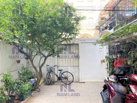 Đi đến slide 1