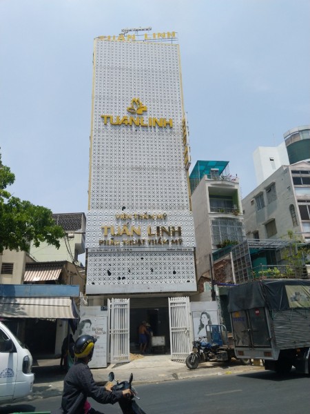 Cho thuê mặt tiền siêu đẹp tại Quận 5