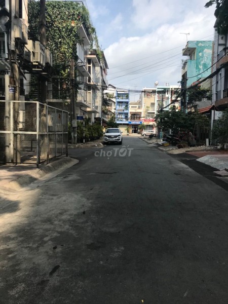 Trống cho thuê nhà dt 64m2 phường Bình Trị Đông B Quận Bình Tân giá rẻ 16 tr/th