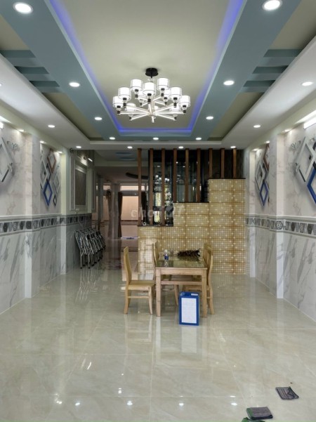 Trống cho thuê nhà mặt tiền đường Vành Đai Trong 160m2 giá rẻ 55 tr/th