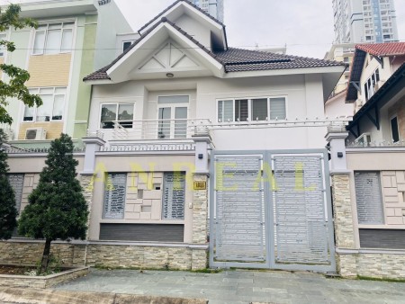 Cho Thuê Biệt Thự Thảo Điền Mở Spa, Nhà Hàng - Giá 4000$