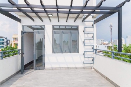 Cho thuê nhà mới xây 100% Nguyễn Duy Trinh, Quận 2 (5,5x25m, trệt, 3 lầu sân thượng)
