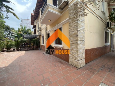 Đi đến slide 10