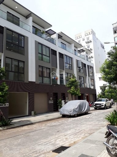 Đi đến slide 1