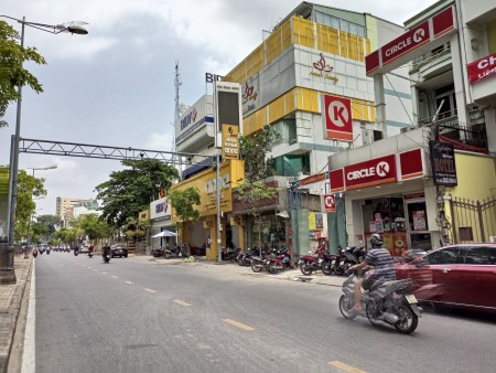 Cho Thuê Mặt Tiền 6m VÕ VĂN TẦN Phường 5 Quận 3