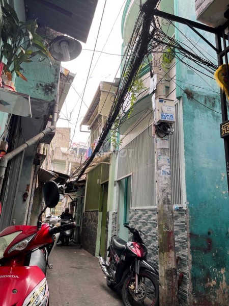 Cho thuê nhà nguyên căn 32,5m2 f9 Quận 8 giá rẻ 6 tr/th - LH 0762065642 A Chiến