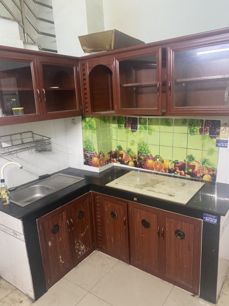 Chính chủ cho thuê nhà hẻm rộng mễ cốc p15 quận 8