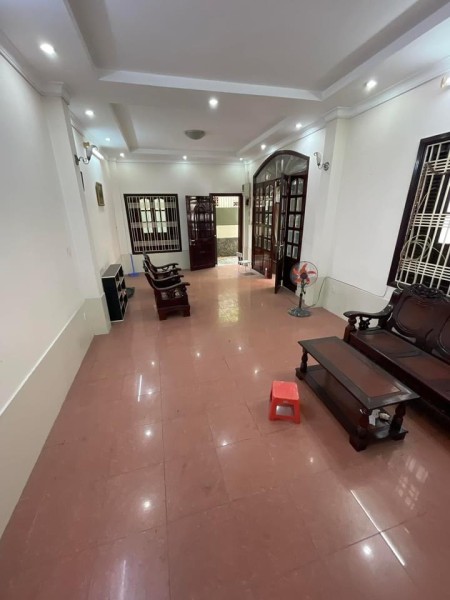 Cho thuê nhà nguyên căn Hẻm xe hơi Đường Cư xá Đô Thành, Phường 4, Quận 3 - 25 triệu/tháng