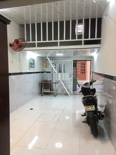 Cho thuê nhà hẻm quận 3 gần CMT8, Trường Sa giá 7.5 triệu/tháng 0906.078.772