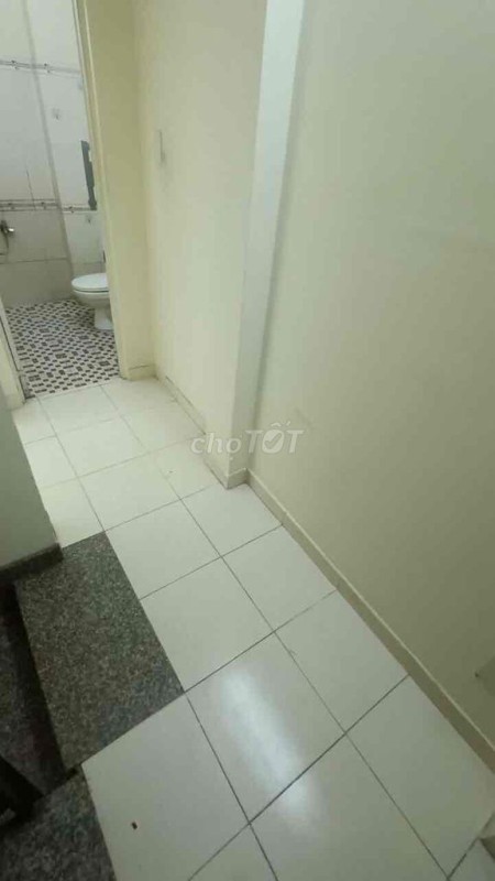 Cho thuê nhà 40m2 hẻm xe hơi quận 8 đường Âu Dương Lân giá rẻ 12 tr/th - LH 0932956665