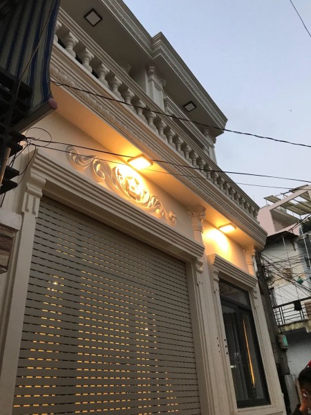 Cho thuê nhà nguyên căn để ở / làm văn phòng tại 458 Đường Huỳnh Tấn Phát, Phường Bình Thuận, Quận 7