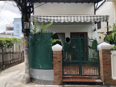 Nhà đẹp như Homestay FREE internet chỉ 500$ tại Thảo Điền Q2