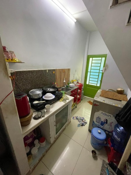 Nhà thuê căn góc 3 mặt hẻm Lưu Hữu Phước F15 Q8