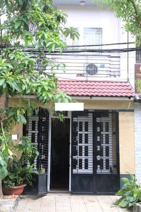 Cho thuê nhà Quận Thủ Đức - Nhà HXH đường Phạm Văn Đồng